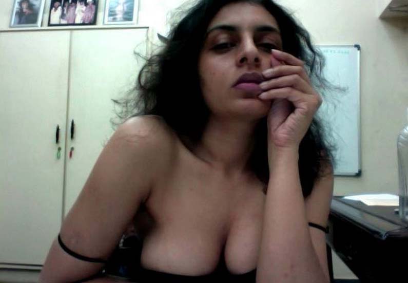 Paki boob show Opinion Paki boob show you tell